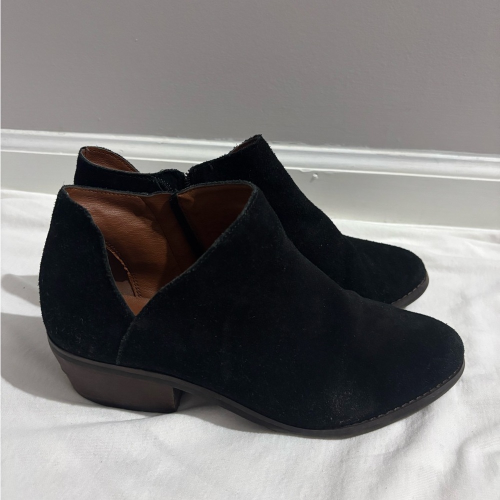 Lucky Brand Booties Suede